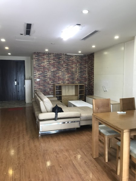 Cho thuê chung cư căn hộ Golden Land 2pn 96m2 đầy đủ đồ. Giá: 13Tr/Tháng(vào ngay)