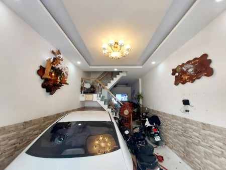 Bán nhà có View công viên 5 Lầu thiết kế đẹp xe hơi ngủ nhà giá 5.7 tỷ TL