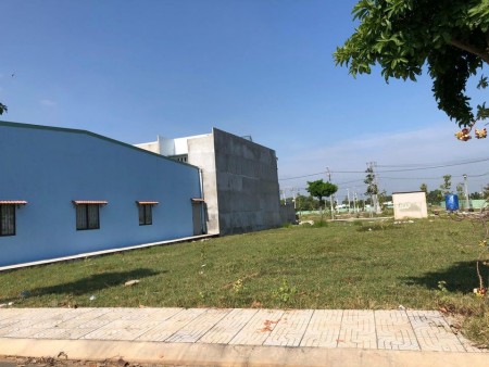 Em Có Lô Thổ Cư 100m2 Ngay Gần Chợ Bến Lức