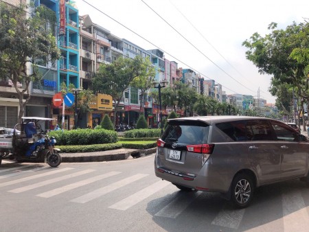 Đi đến slide 4