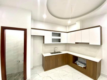 BÁT KHỐI PHÂN LÔ TẶNG FULL NỘI THẤT SIÊU ĐẸP