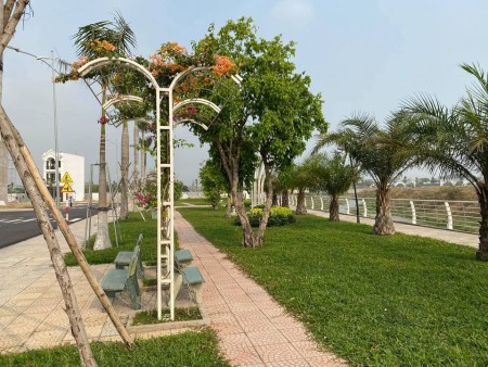 Đi đến slide 2