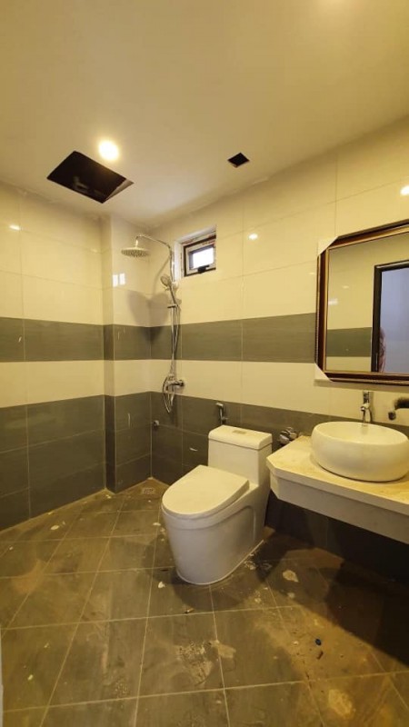 Trương Định, ĐƯỜNG NGÕ ÔTÔ TRÁNH, XE BA GÁC VÀO NHÀ, Nhà mới 2,6 tỷ