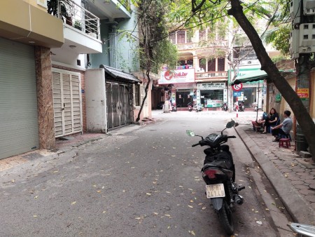 Phân lô, Ôtô Phố Vũ Ngọc Phan, Q. Đống Đa, 65m2x7 tầng, Thang máy.