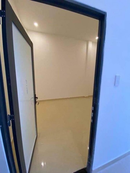 Bán nhà Âu Cơ Tân Sơn Nhì, Tân Phú dt 56m2 chỉ 5.6 Tỷ