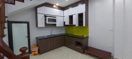 Bán hàng hiếm ĐẶNG VĂN NGỮ, DT 37m2x5tầng MT 5,9 giá chỉ 3.8 tỷ