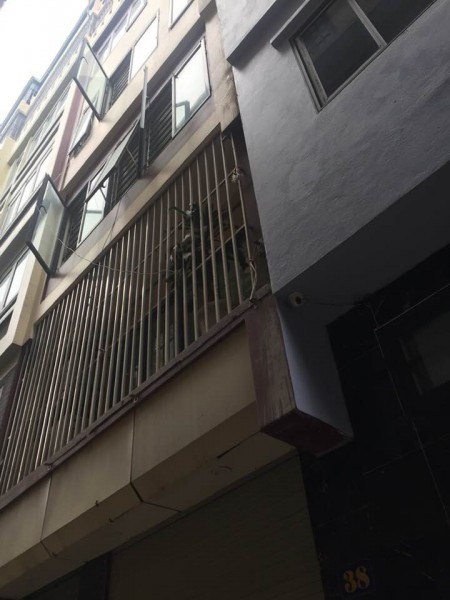[KÈO THƠM] VÕ CHÍ CÔNG 45M2 5T 3.3 TỶ TÌM CHỦ MỚI