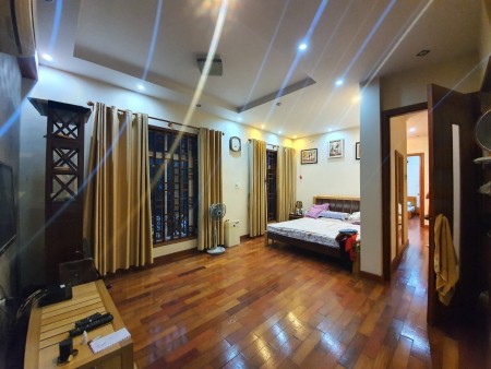 Đi đến slide 4