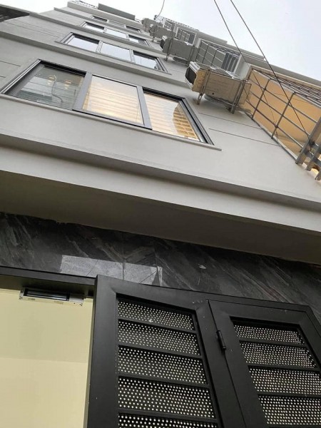CẦU GIẤY 16 PHÒNG 7 TẦNG THANG MÁY NHỈNH 10 TỶ, VỊ TRÍ TUYỆT ĐỈNH HIỆU SUẤT CAO