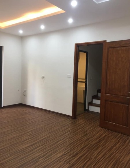 Cần bán trong tháng nhà phố Bạch Mai, 55m2, 5 tầng, ngõ ô tô, kinh doanh chỉ 4.1 tỷ