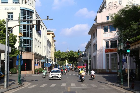 Đi đến slide 4