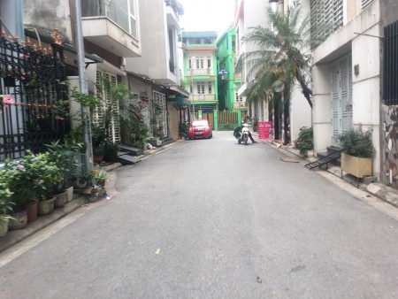 Bán đất đường Huỳnh Tấn Phát, Thạch Bàn, Long Biên. DT 50m2 đường rộng 8m, ô tô tránh, hướng TB