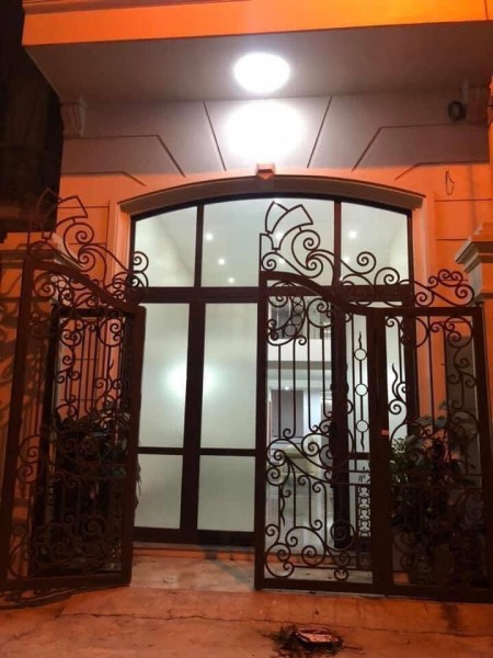 Bán Nhà Hoàng Ngân phố Siêu Đẹp 45m x 4T Giá Nhỉnh 4 Tỷ