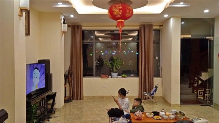 Bán nhà mặt phố Khâm Thiên, Vỉa hè, ô tô, KD. 135m2 MT6.2m nhỉnh 27 tỷ