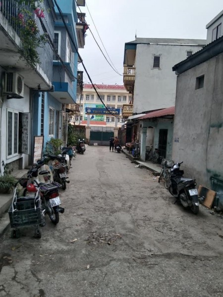 Mua nhà đi kèm tiện ích, Thuỵ Phương, DT50m, 3 tầng, MT 7.5, ô tô tránh, giá 2.5 tỷ