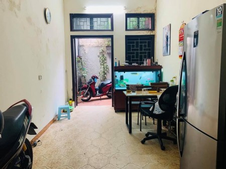 Bán nhà bạch mai 47mx4t xây chắc chắn, giá 2.35 tỷ lh 0916010180