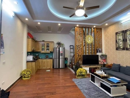 SIÊU PHẨM LẠC TRUNG, LÔ GÓC, DT 47M2, 4 TẦNG GIÁ 3.5 tỷ