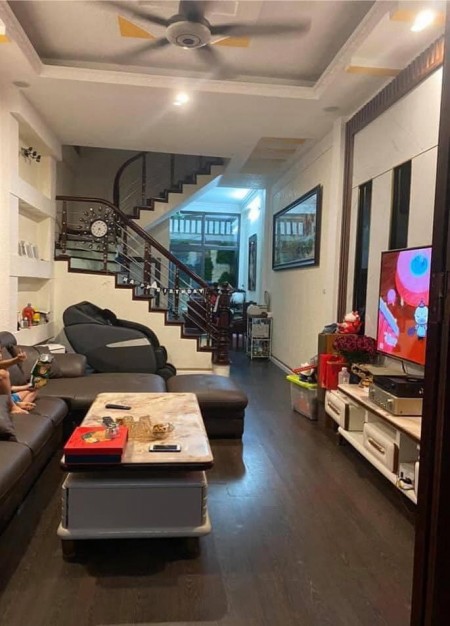 Cần bán nhà Hẻm Ba Gác, Cách Mạng Tháng Tám Quận 10 48m2 Giá rẻ 5 Tỷ 6