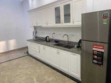Bán nhà đường Tô Hiến Thành diện tích 45 m^2 5 tầng, mặt tiền 5m, giá 5,5 tỷ