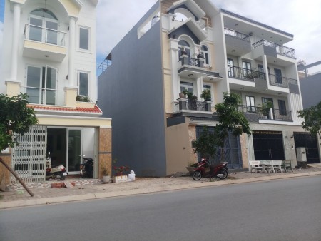 Bán 3 lô 5x16.8m liền kề nhau KDC Tân Tạo, gần bến xe Miền Tây, thổ cư 100%