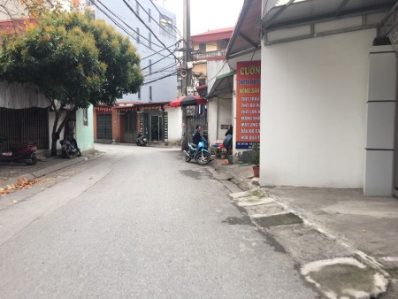 Bán nhà 48,6m mặt ngõ 531 Bát Khối kinh doanh tốt, đường 10m