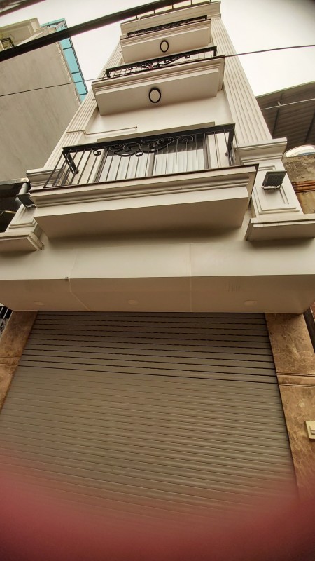 BÁN NHÀ MỚI CỔ LINH, GARA Ô TÔ,DT 70M, 4.5 TỶ,XÁCH VALY Ở