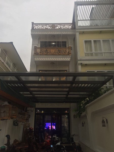 Bán nhà mặt tiền đường 30 phường Linh Đông Q.Thủ Đức gần chung cư 4s giá 13,5 tỷ
