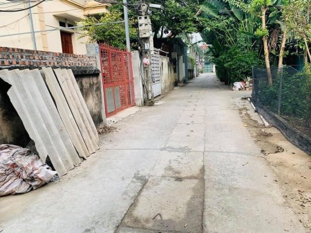 Ngay sát Thuỵ Phương, tổ ấm nhỏ bỏ không được, Dt33m, vuông vắn, ngõ rộng, 1,4 tỷ