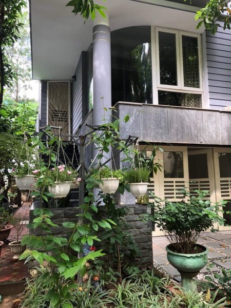 Bán Biệt Thự lô góc siêu đẹp, đẳng cấp, trung tâm Ba Đình, DT 94m2, 5 tầng, MT 6m, Giá 29 tỷ