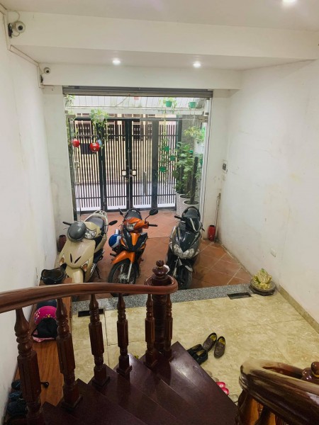 Bán gấp nhà mặt ngõ, Thái Thịnh Yên Lãng, 58m2 * 4T, kdvp, Spa, Nail