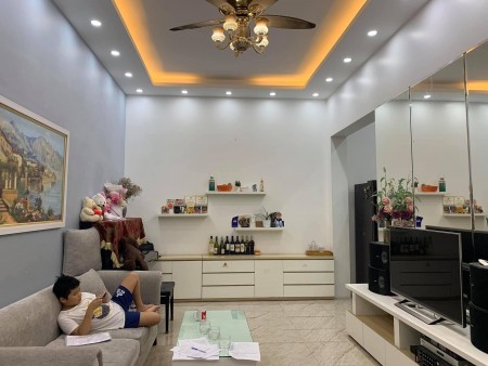 BÁN NHÀ TRẦN CUNG, 44M2 5TẦNG GIÁ HỢP LÝ, NHÀ ĐẸP Ở NGAY, YÊN TĨNH