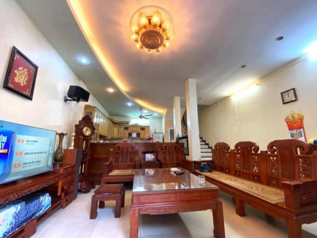 BÁN NHÀ CHÙA LÁNG LÔ GÓC Ô TÔ ĐỖ CỬA 60M2 GIÁ 5.2 TỶ