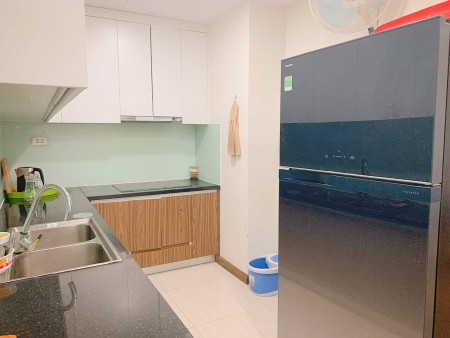 Căn hộ 2pn Vinata Tower: 86m2 full đồ giá 13 triệu/tháng. LH: 0932477586