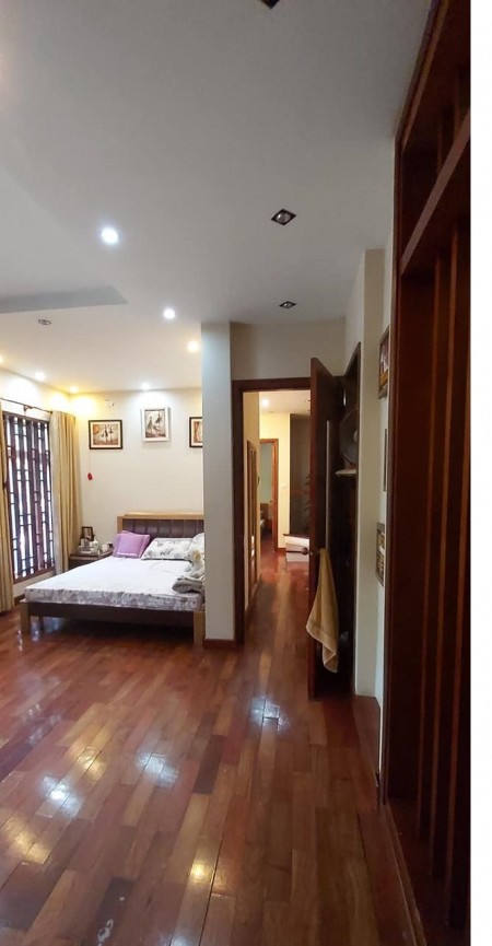 Siêu RẺ, nhà Thanh Xuân, 40m2, ngõ Ô tô, chỉ hơn 2 tỷ