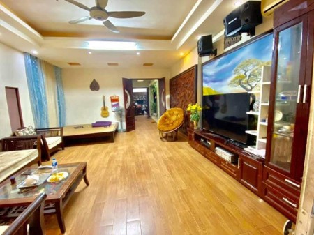 Bán nhà Yên Hòa, 33m2 x 5 tầng, ngõ rộng, mt 4.7m. Giá 3.15 tỷ