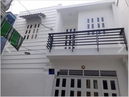 Nhà 2 tầng cần bán. Địa chỉ tại Thuận Quang, Dương Xá. Giá chỉ 1.530ỷ