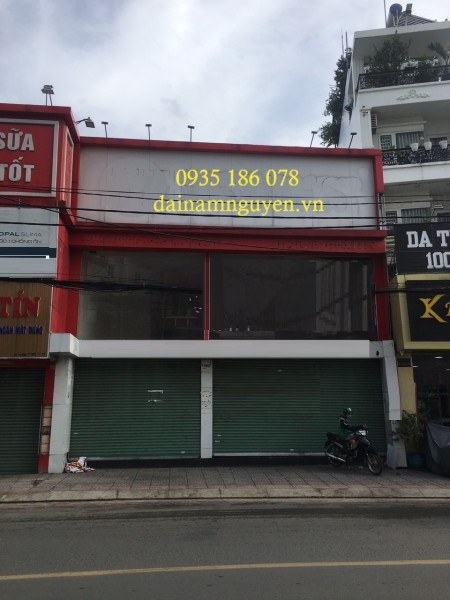 Mặt Tiền 1 lầu Huỳnh Thiện Lộc. dt: 8 x 19 - trống suốt kd
