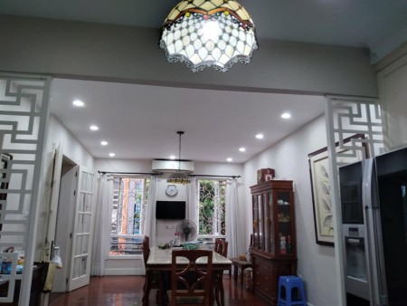 Bán nhà Siêu Đẹp, phố An Trạch - Cát Linh, 70m2, 9 tỷ để lại nội thất tiền Tỷ.