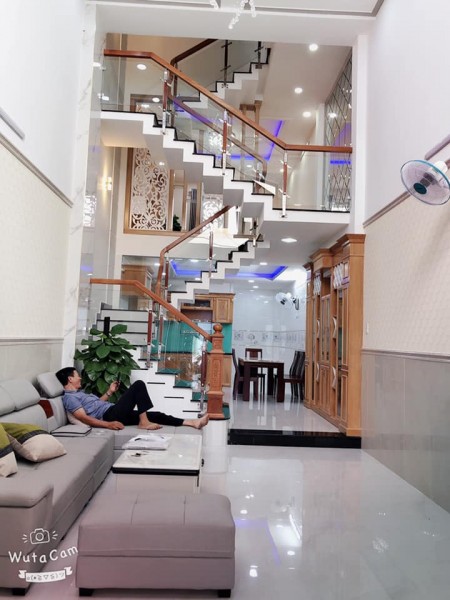 Bán nhà Kênh Tân Hóa, 92m2(4x21), GIÁ CHỈ 5.25 TỶ, Đầu tư tốt, LH 0914648319