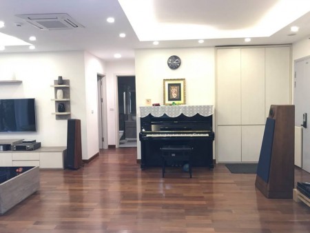 Xem nhà 24/7 Cho thuê căn hộ STAR CITY 3PN 117m2 đầy đủ đồ. Giá:17Tr/Tháng