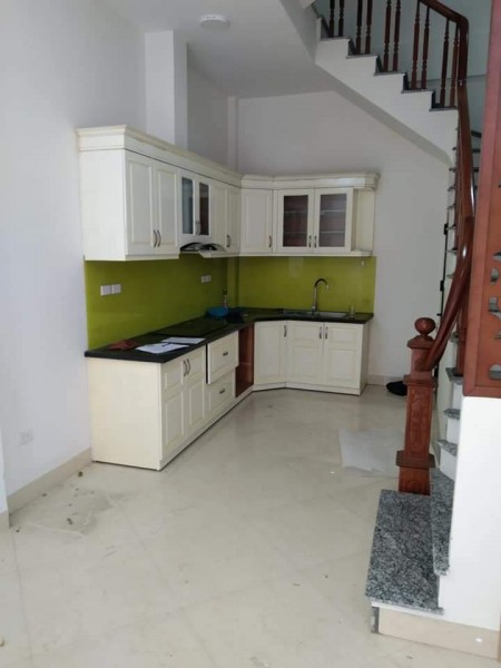 NHÀ ĐẸP Ô TÔ ĐỖ CỔNG SÁT ĐƯỜNG LỚN KHAI SƠN TIỆN ÍCH NGẬP TRÀN