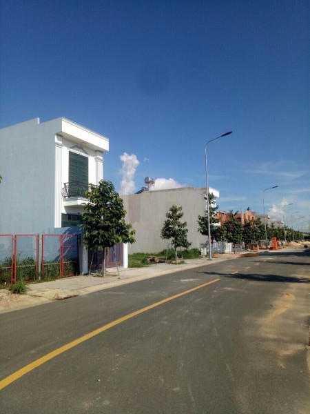 Bán gấp lô đất vị trí đắc địa ngay TT Aeon Bình Tân, khu dân cư sầm uất sổ hồng riêng