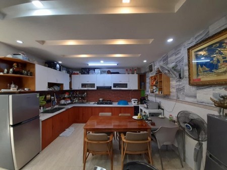 Bán nhà mặt tiền kinh doanh Nơ Trang Long, Bình Thạnh 62m2 3 tầng giá 12 tỷ thương lượng.