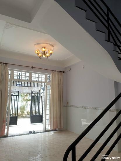 Bán nhà hẻm đường Gò Dầu, Tân Sơn Nhì, quận Tân Phú, DT: 4x12 trệt lửng giá 4,3 tỷ