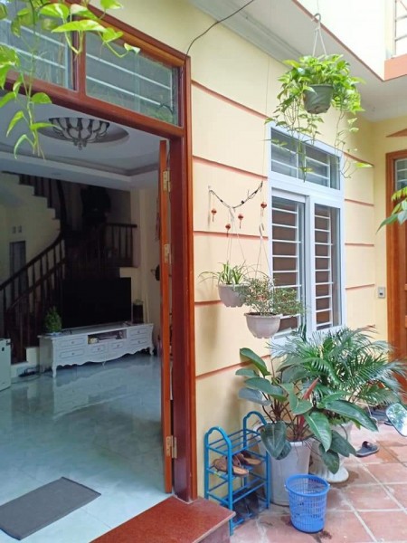 BÁN NHÀ KIM GIANG HOÀNG MAI 31 X 4 TẦNG MẶT TIỀN 4.8 M GIÁ 2.6 TỶ