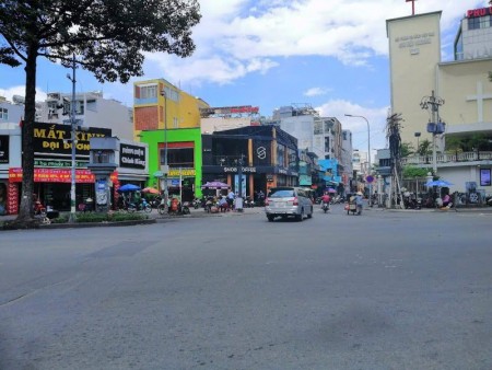 Cho thuê Nhà nguyên căn Mặt tiền Trần Hưng Đạo, P.Nguyễn Cư Trinh, Q.1. 39tr