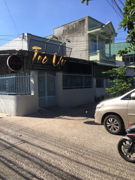 Bán nhà 3 mặt tiền đường Nguyễn Hội, TP Phan Thiết, Bình Thuận