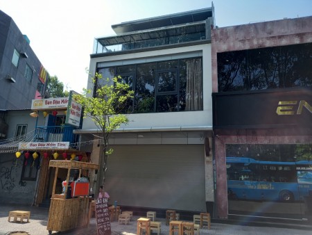Bán nhà mặt tiền Phạm Ngũ Lão, Q1 (5,6m x 13m) khu trung tâm đắc địa nhất sài gòn.