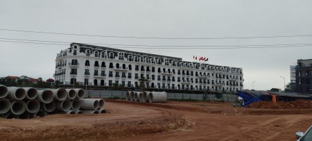 Đi đến slide 4