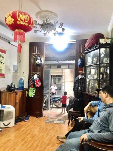 Bán nhà phố Thanh Nhàn – Lô Góc, ngõ thông, 52m2, giá 3,7 tỷ.